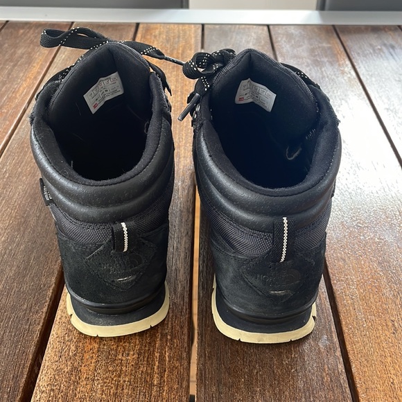 The North Face back to berkeley - Picture 3 of 6